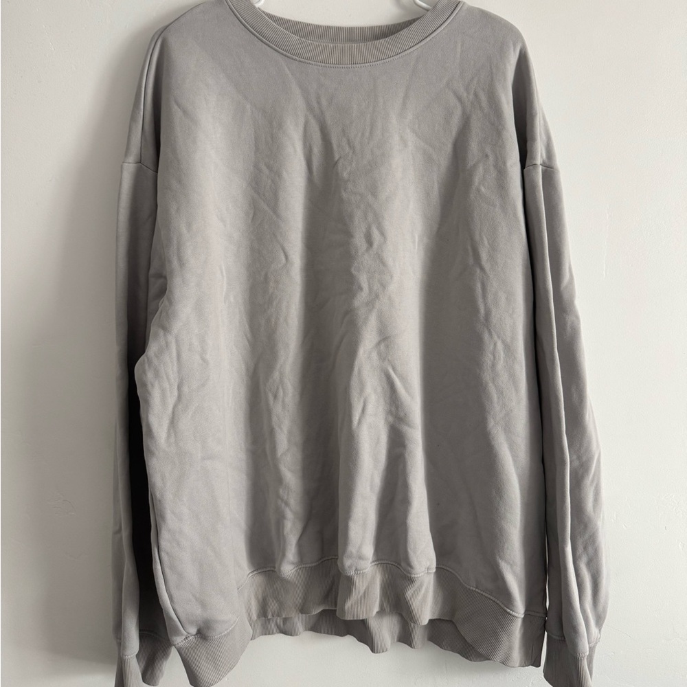H&M Men's Crewneck Sweatshirt in Light Gray